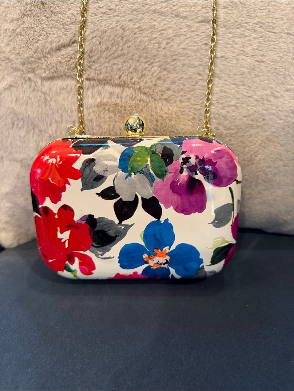 Lulu Townsend White Floral Patent kiss lock Mini Clutch with Gold Chain